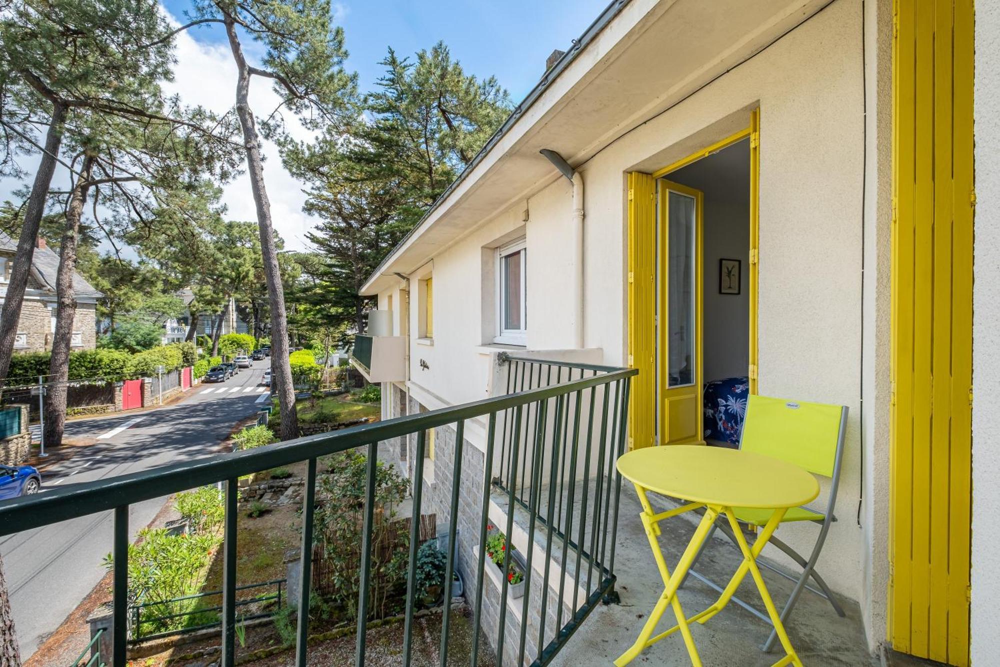Les Alseides - Appt A 200 M De La Plage Ла-Боль-Эскублак Экстерьер фото